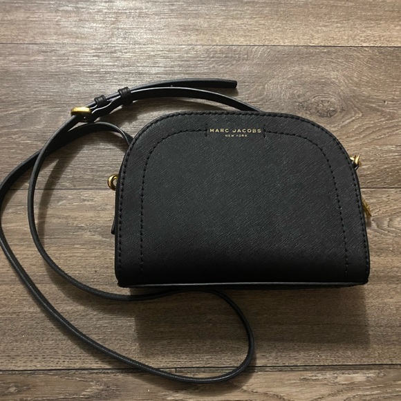 Marc Jacob crossbody - Picture 1 of 11